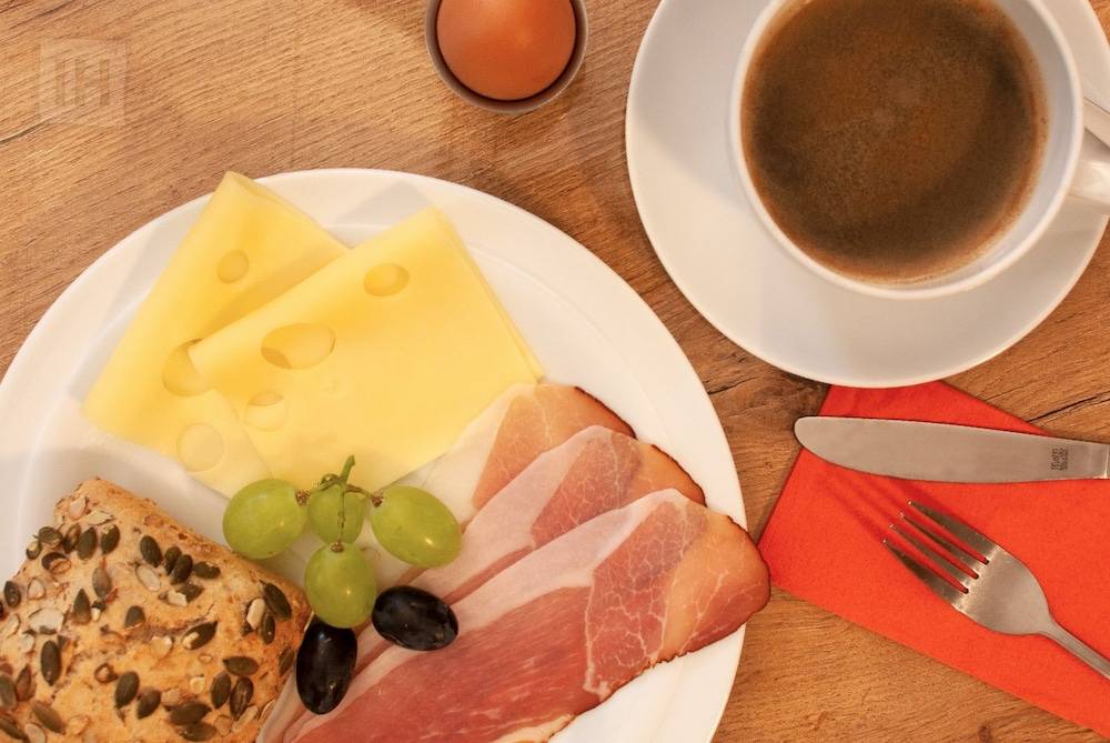 Breakfast meal