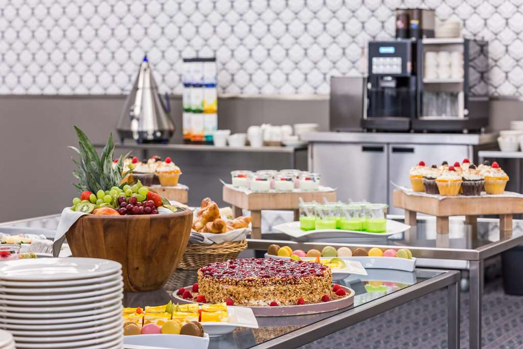 Coffee break Bonn & Berlin meeting rooms