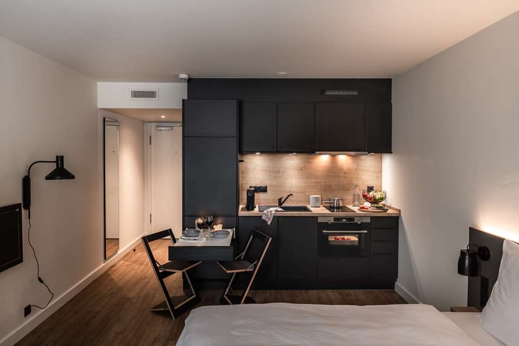 Kitchenette Studio Apartment