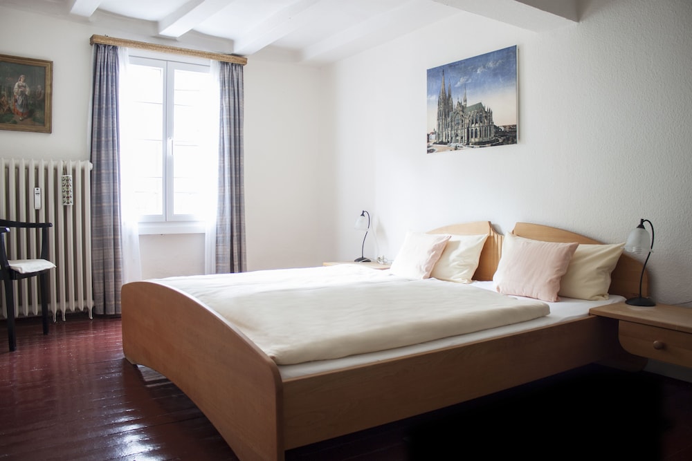 Hotel Flosdorff Appartements