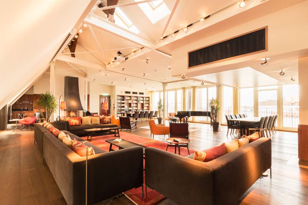Salon by Fridolin Full
