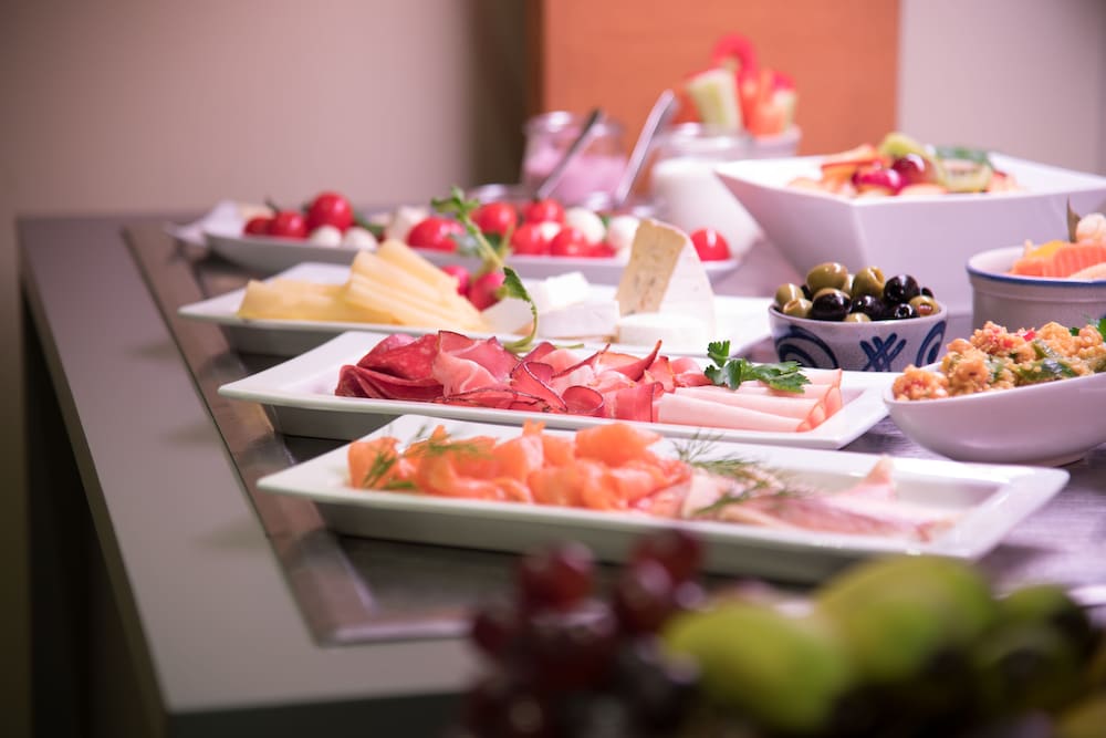 Breakfast buffet