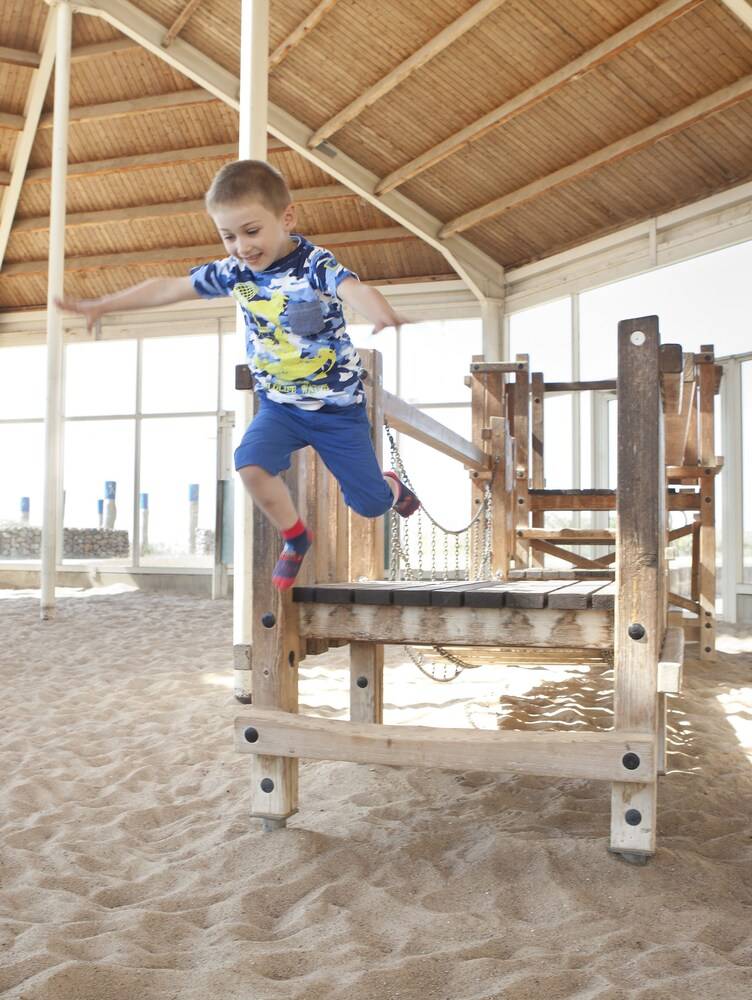 Childrens Play Area - Outdoor