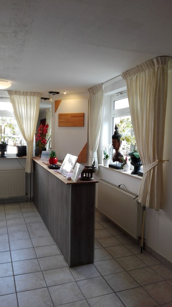 Spa reception
