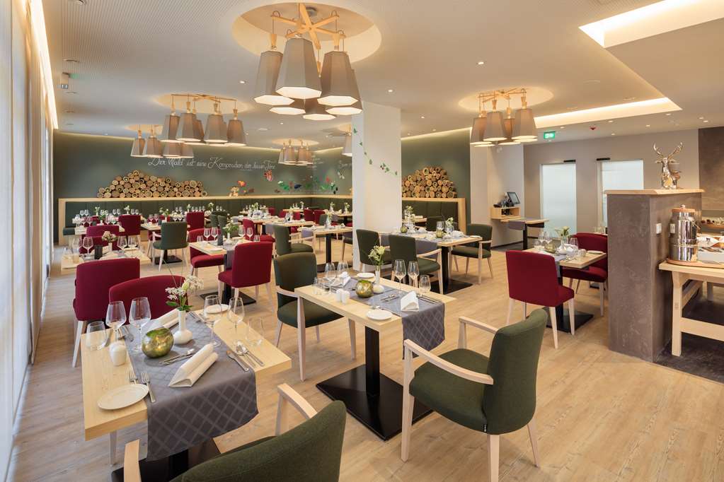Restaurant_TOP EMBRACE Allgaeu ART Hotel Kempten