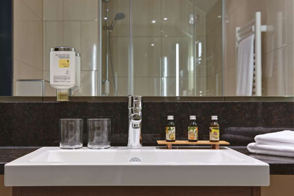 IntercityHotel Darmstadt, Germany - Bathroom