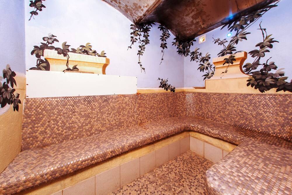 Steam Room