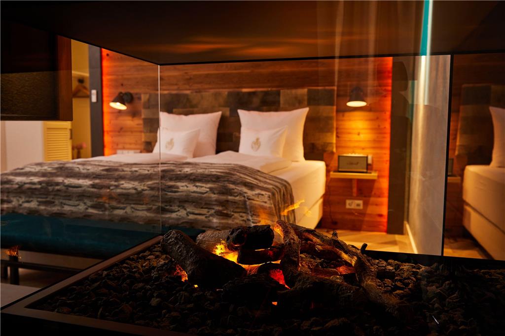 Guest room