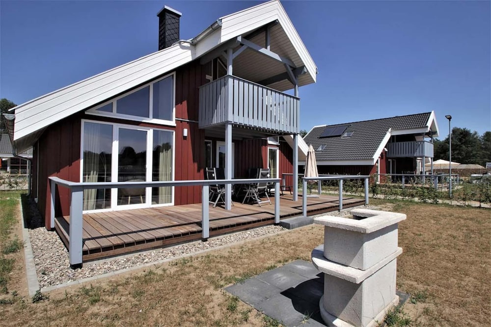 Primary image