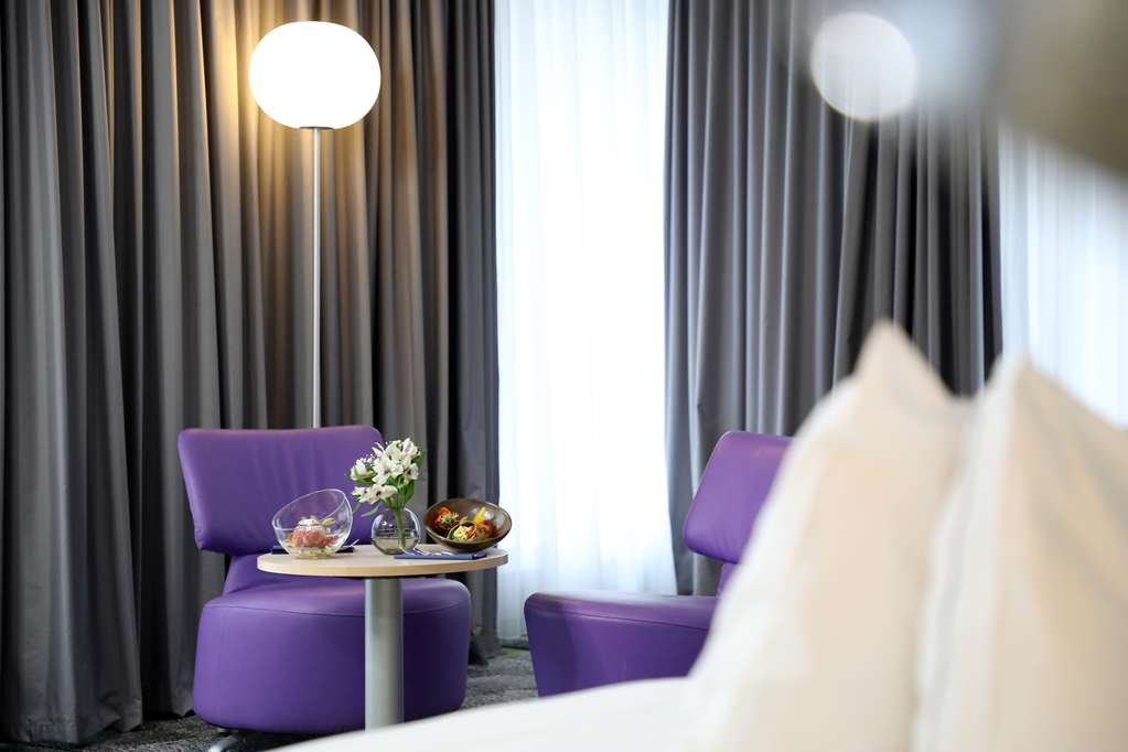 PPB junior suite decor