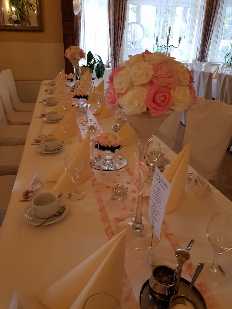 Indoor wedding