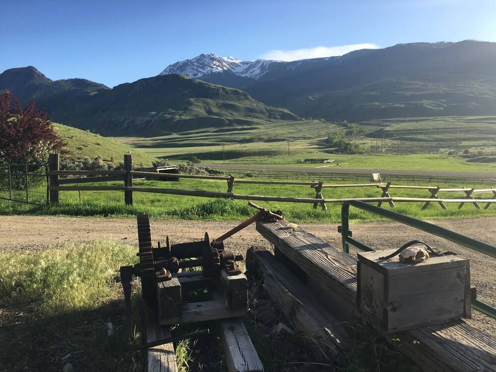 Little Trail Creek Cabins - featured photo