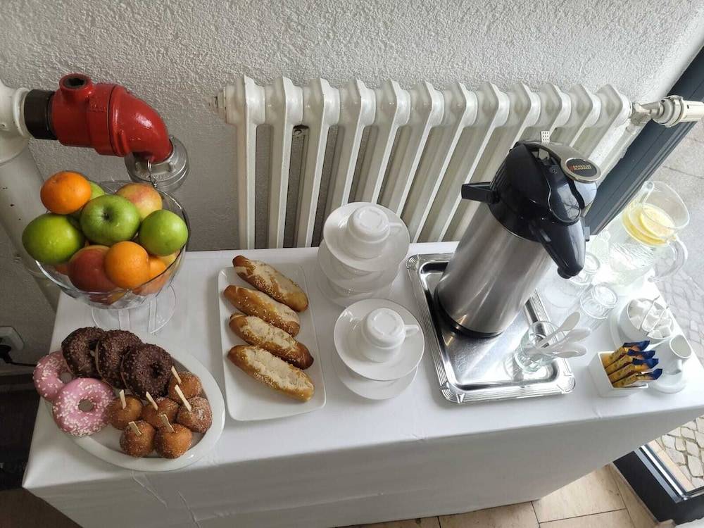 Snack bar