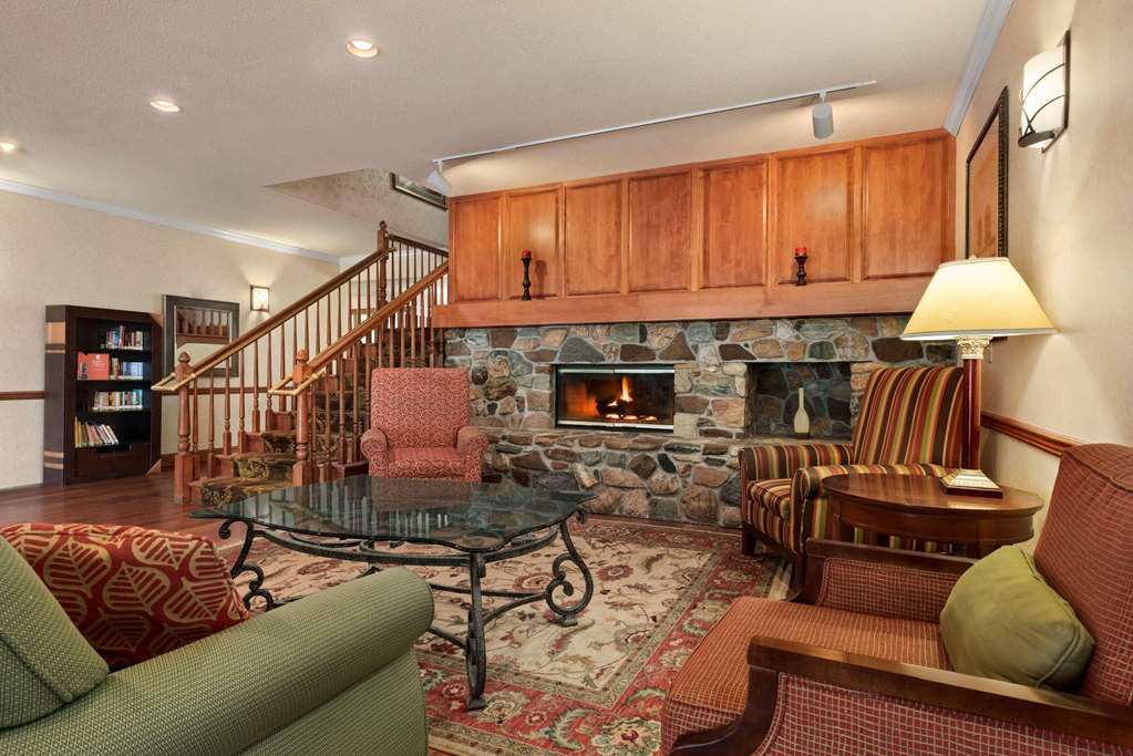 Country Inn & Suites by Radisson Stevens Point WI - photo 2