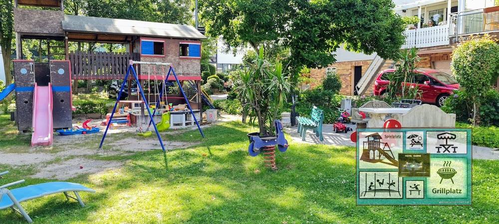 Children's play area - outdoor