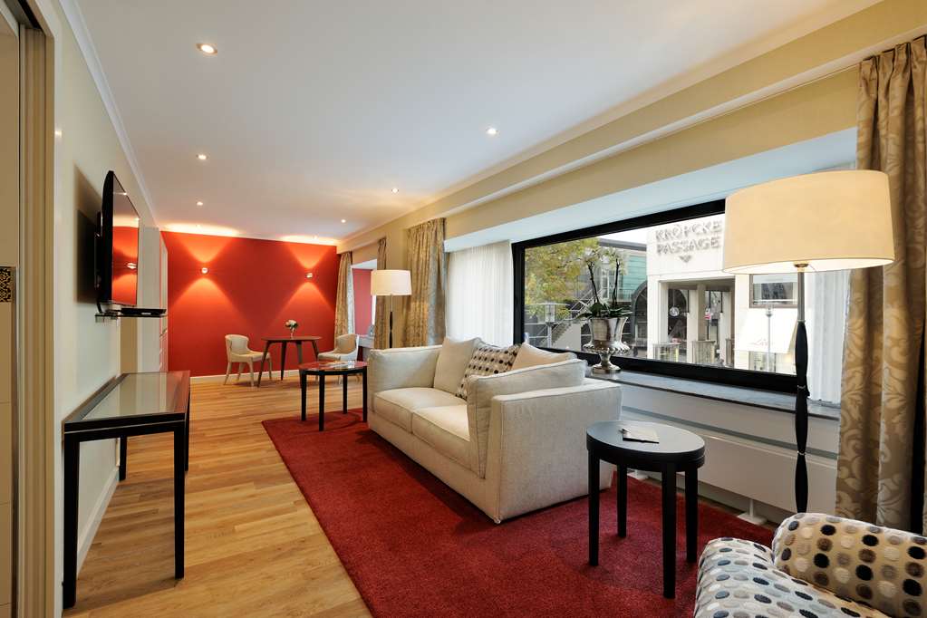 Guest room