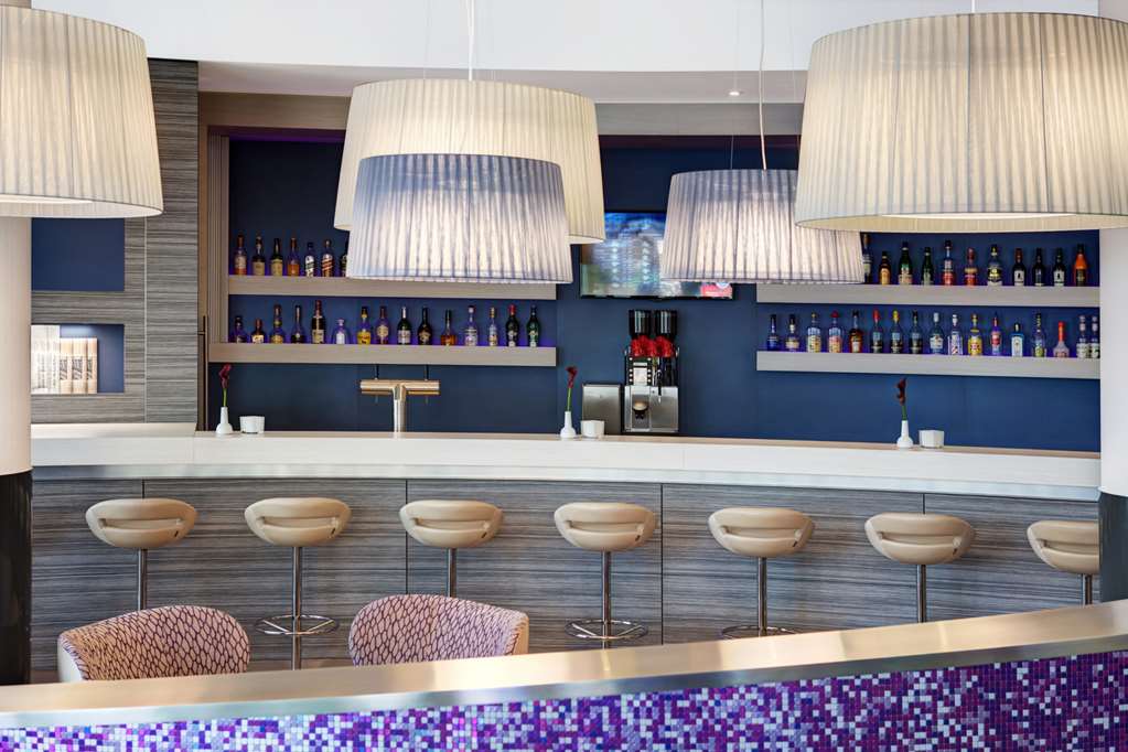 IntercityHotel Kiel, Germany - KaiCityBar