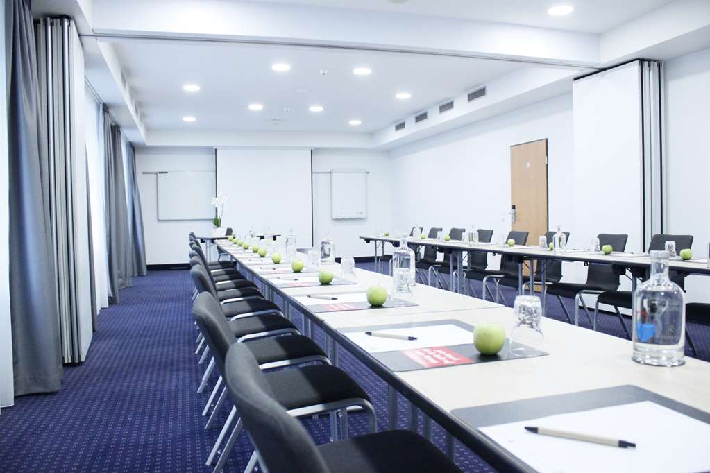 IntercityHotel Frankfurt Airport - Meeting Room