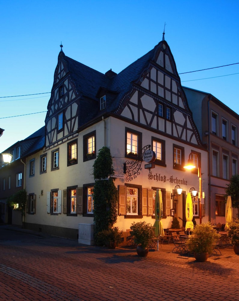 Hotel zur Schloß Schenke