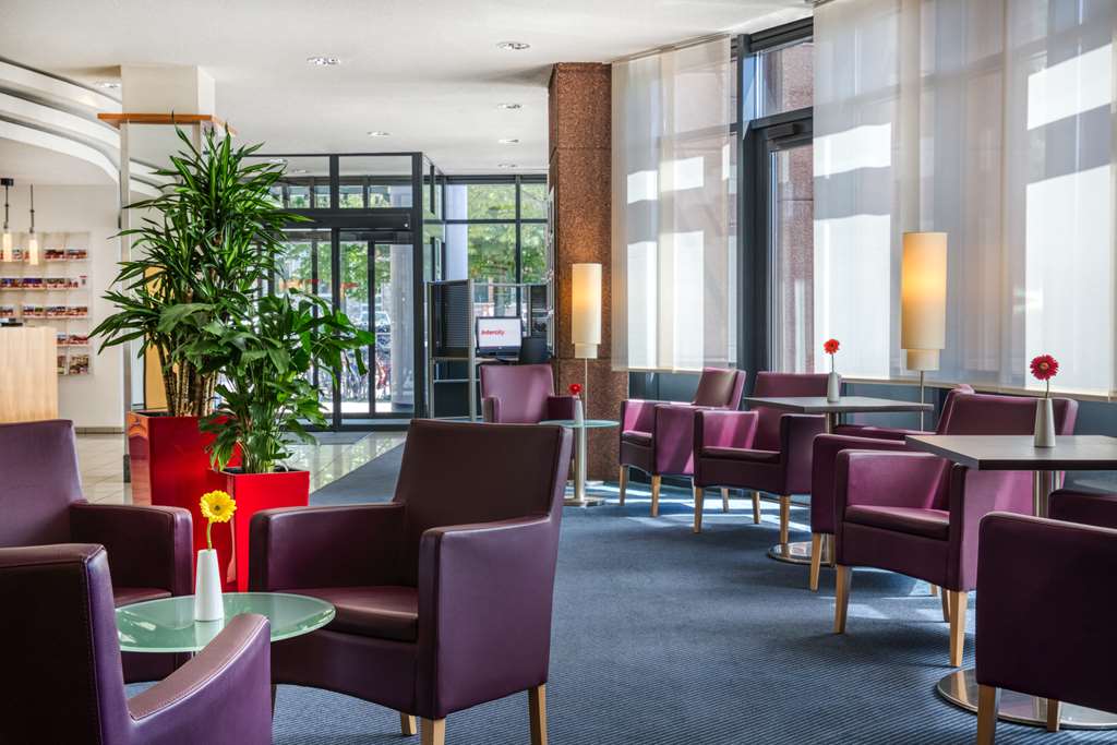 IntercityHotel Freiburg, Germany - Lobby