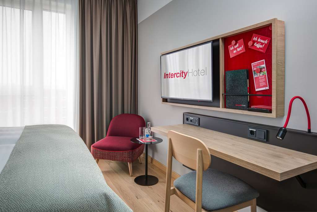 IntercityHotel Berlin Airport BER, Germany - room
