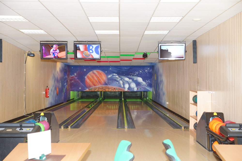 Bowling