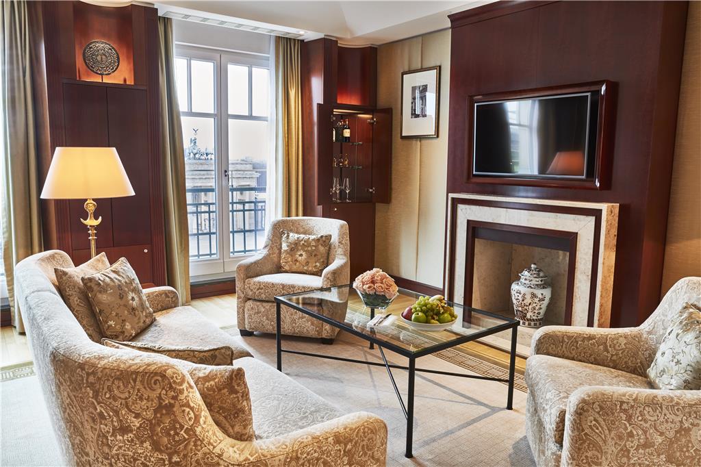 Pariser Platz Suite Living Room