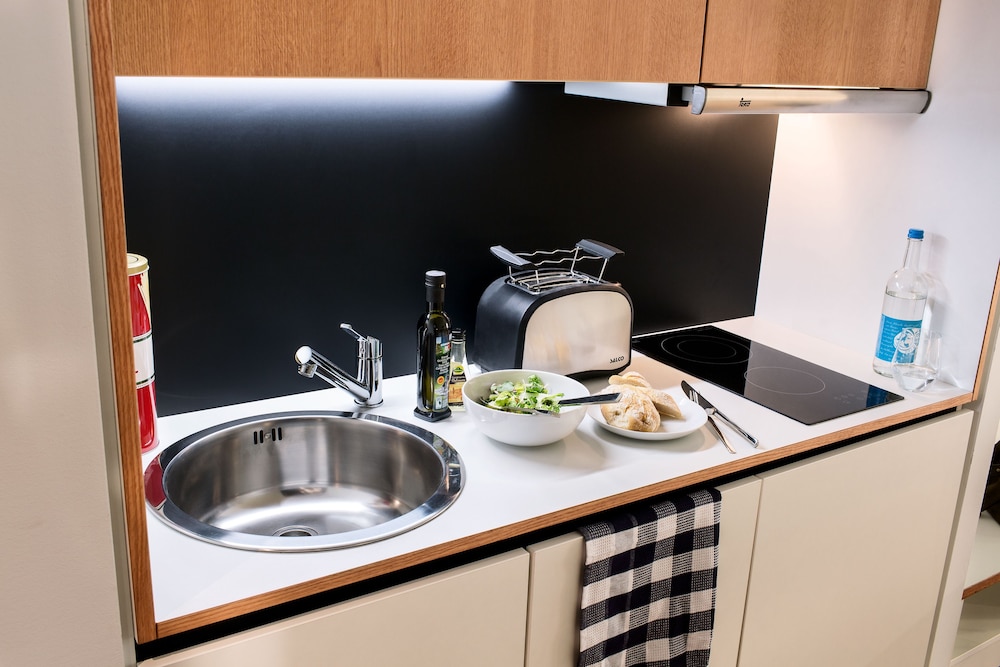 Private kitchenette