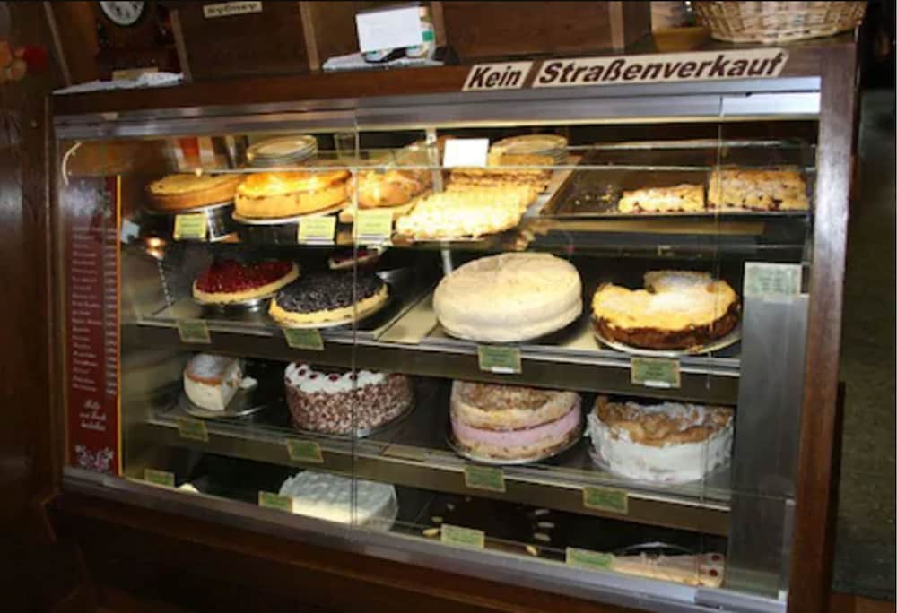 Delicatessen