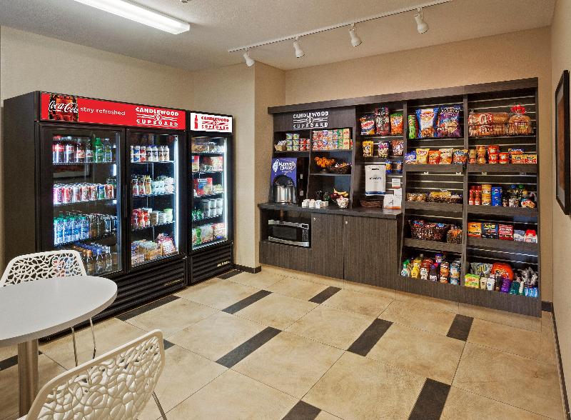 Candlewood Suites Valdosta - photo 3