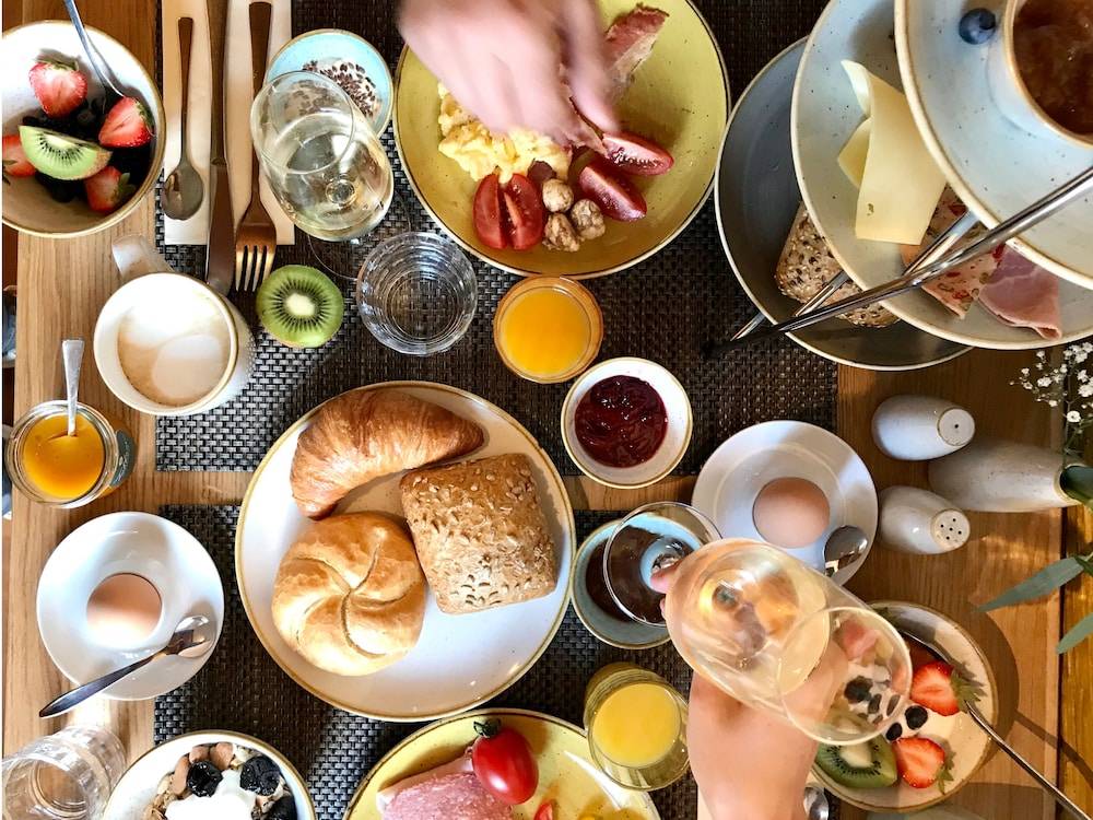 Breakfast meal