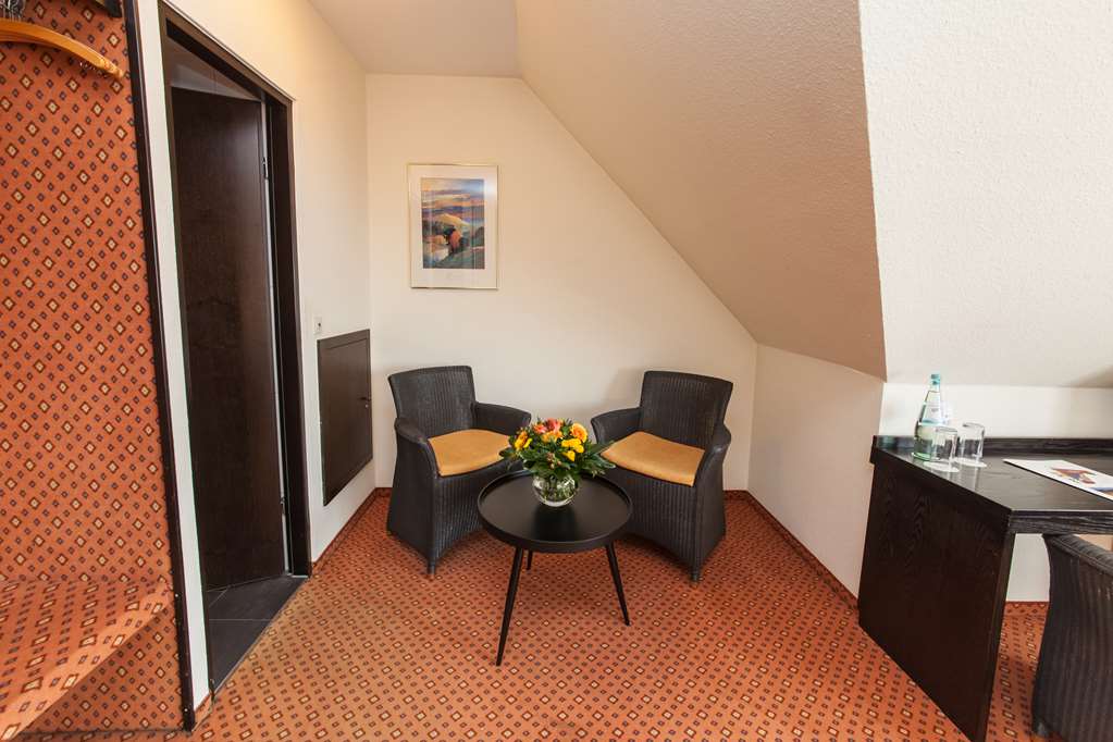 Standard double or twin bed room - Novum Hotel Strohgaeu Korntal