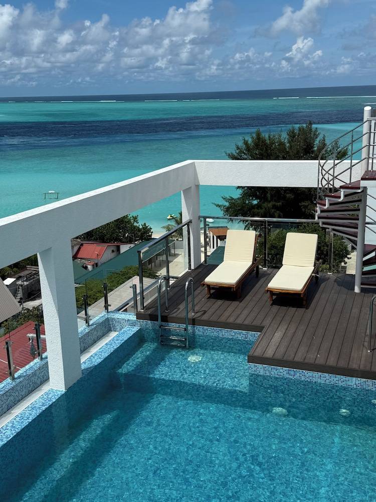 Rooftop pool