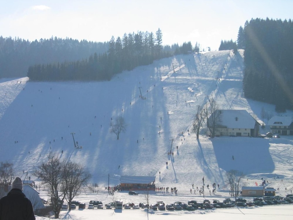 Snow and ski sports