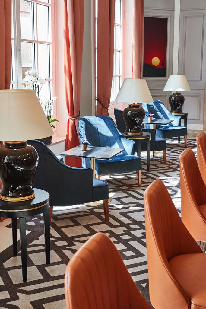 Steigenberger Grandhotel Petersberg, Koenigswinter/Bonn, Germany - Restaurant - Bar