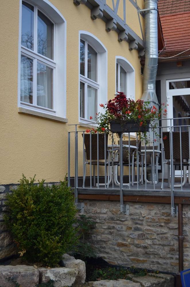 Sundeck
