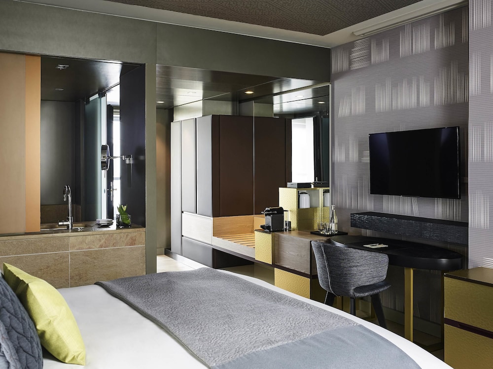 Guestroom