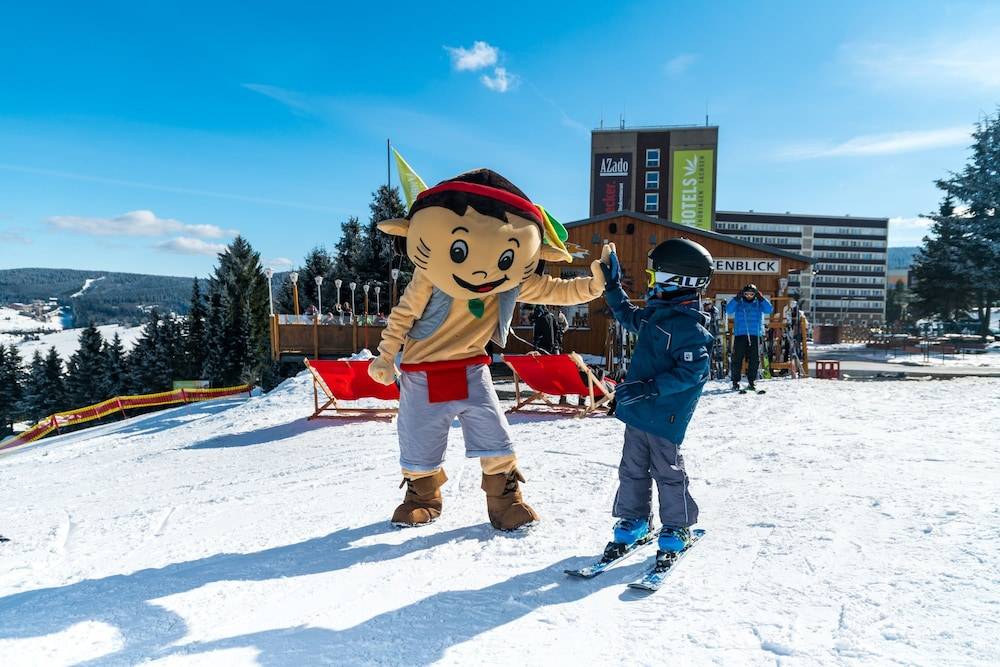 Snow and ski sports