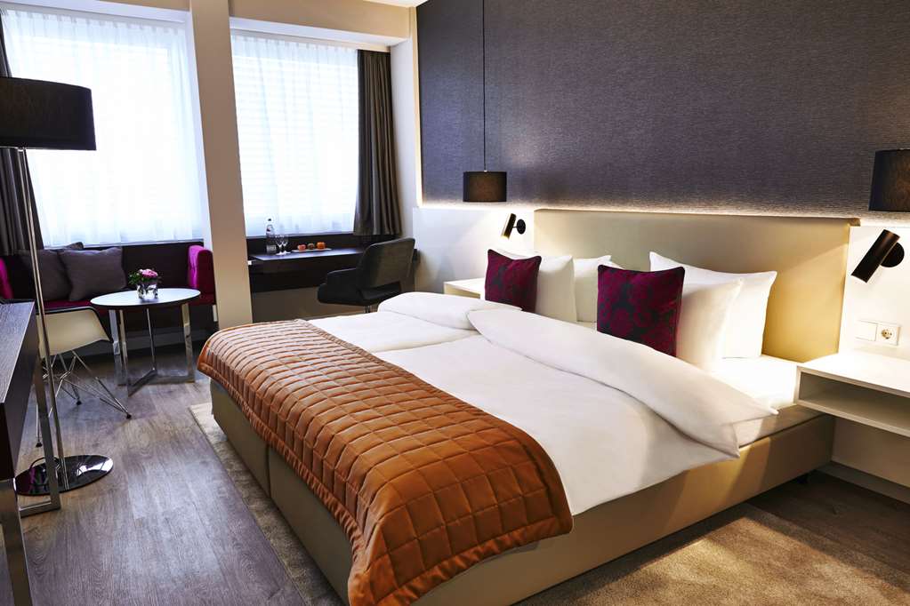 Steigenberger Hotel Koeln, Cologne, Germany - Superior room