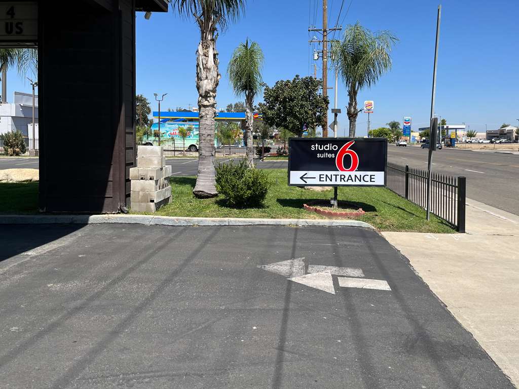 Studio 6 Suites Delano CA - photo 5