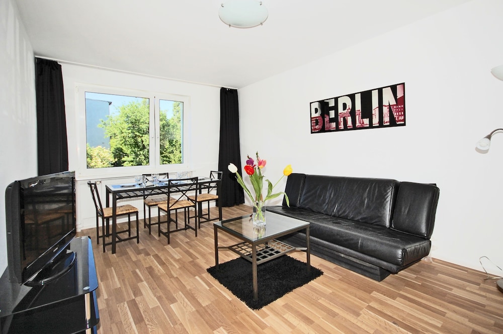 Apartment East Side Pflugstrasse 4