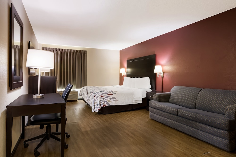 Red Roof Inn South Bend Mishawaka - photo 4