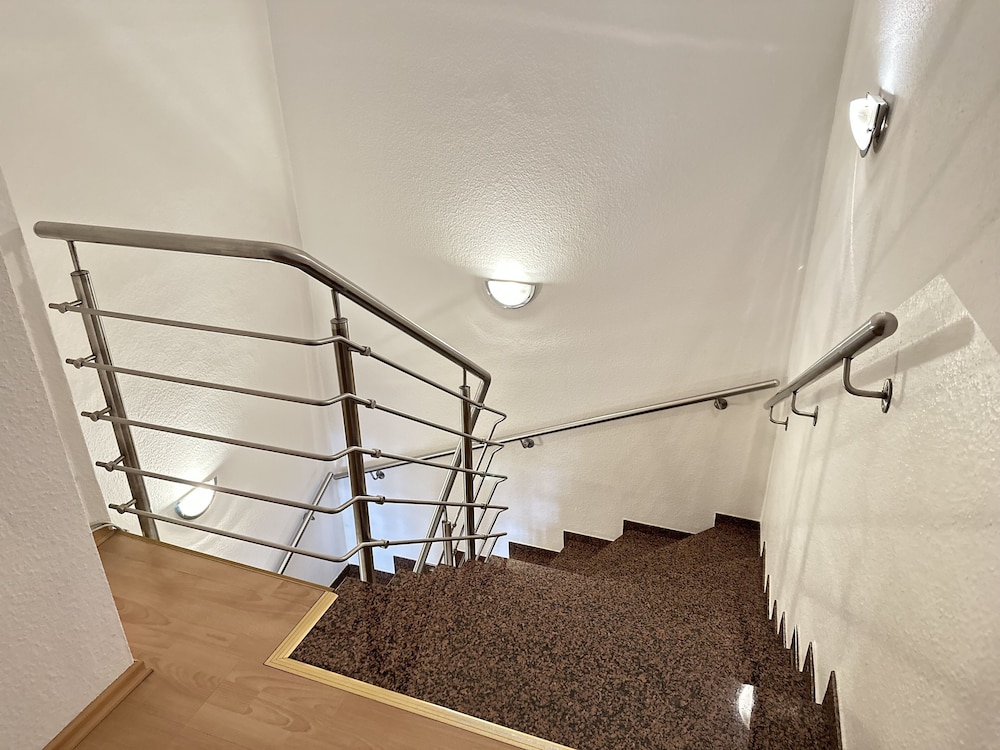 Handrails in stairways