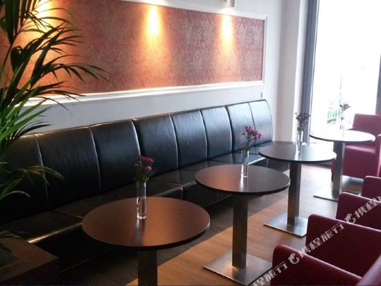 Hotel Interior/Public Areas