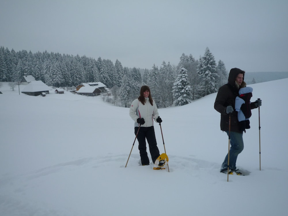 Snow and ski sports
