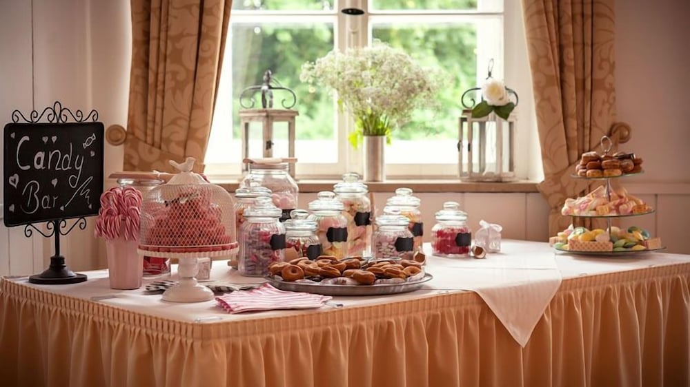 Indoor wedding