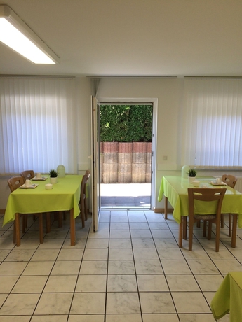 Bar/Restaurant