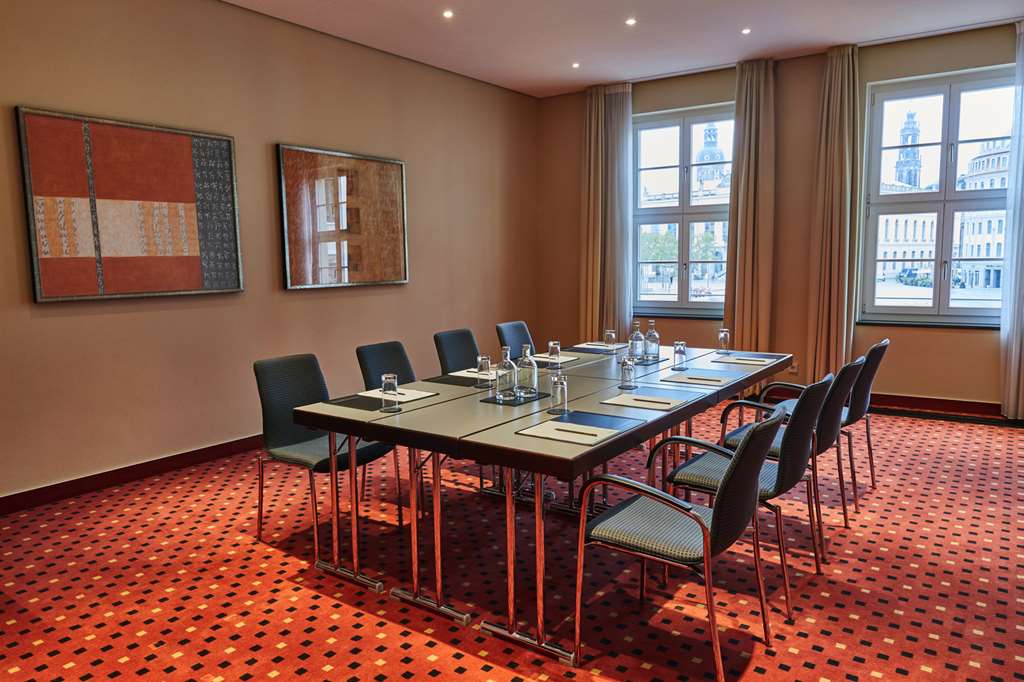 Steigenberger Hotel De Saxe, Dresden, Germany - meeting room