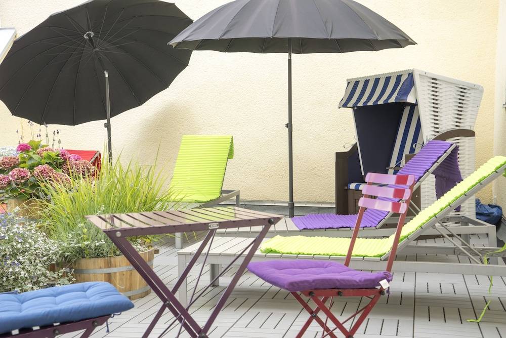 Sundeck