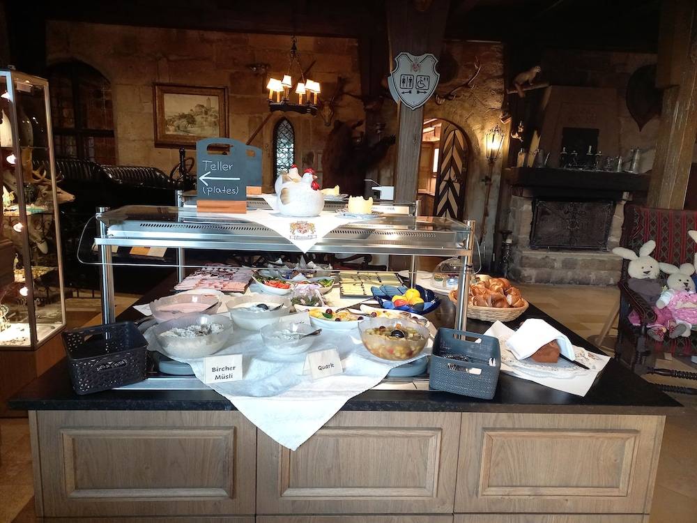 Breakfast buffet